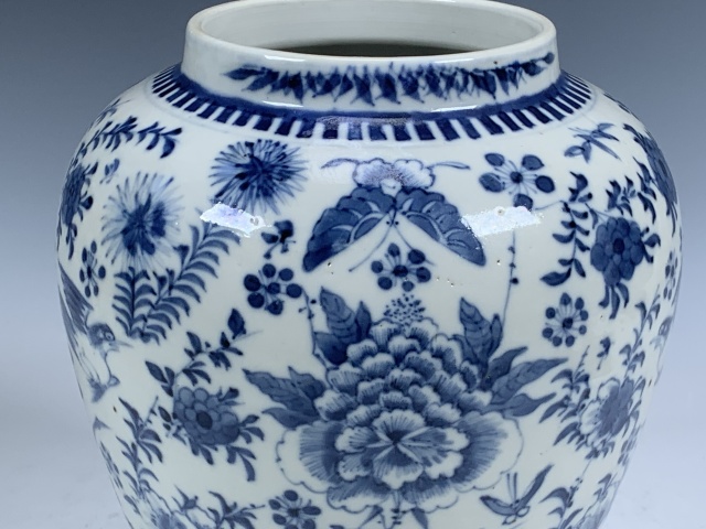 古玩陶瓷清晚期·青花花鳥紋罐拍賣，當前價格4680元