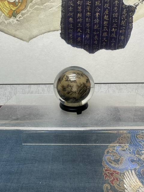 古玩陶瓷創匯精品山水紋內畫水晶球拍賣，當前價格89元