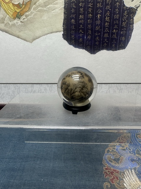 古玩陶瓷創匯精品山水紋內畫水晶球拍賣，當前價格89元