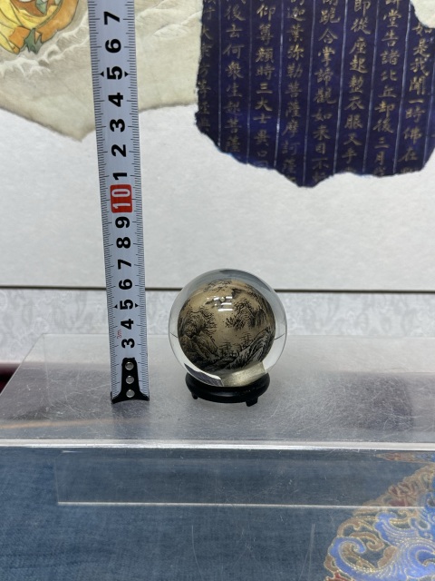 古玩陶瓷創匯精品山水紋內畫水晶球拍賣，當前價格89元