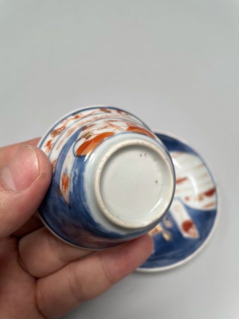 古玩陶瓷清康熙·青花礬紅描金山水人物紋杯碟拍賣,當(dāng)前價(jià)格1680元