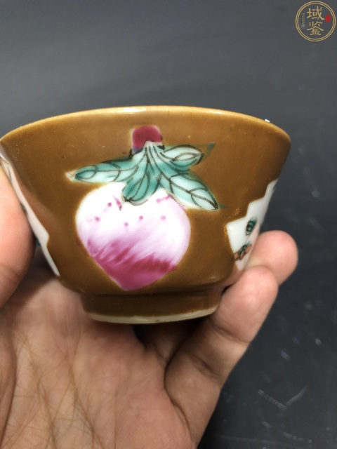 古玩陶瓷紫金釉開窗壽桃茶杯一套拍賣,當前價格2800元