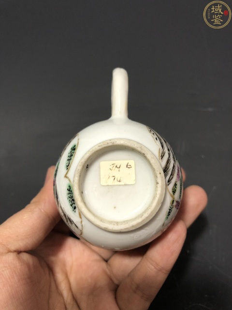 古玩陶瓷粉彩人物狩獵圖杯拍賣,當前價格1800元