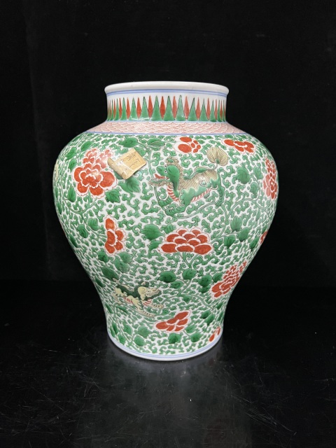 古玩陶瓷五彩花卉獅子紋罐拍賣，當前價格18800元