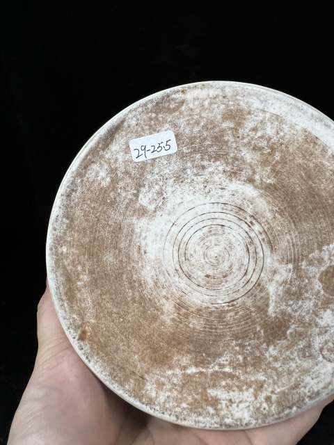 古玩陶瓷五彩花卉獅子紋罐拍賣，當前價格18800元