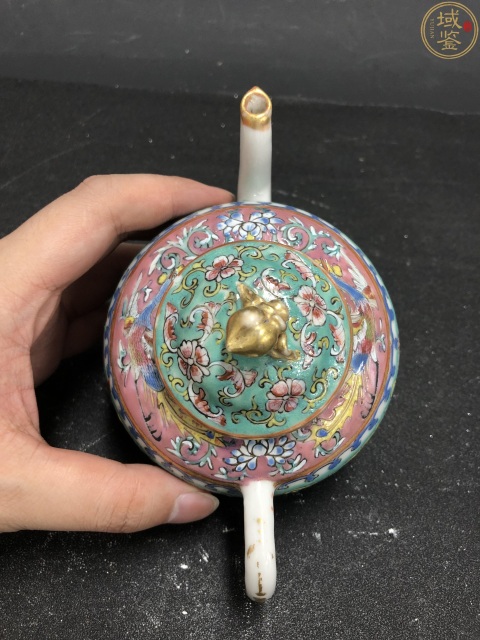 古玩陶瓷（保真卡）祝壽?；轭}材清粉彩龍鳳茶壺拍賣，當前價格3888元