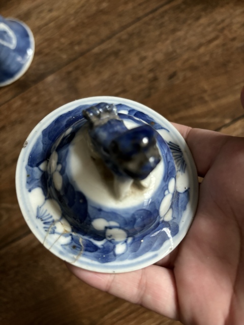 古玩陶瓷雞腿蓋瓶拍賣,當前價格2580元