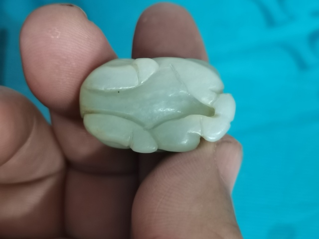古玩玉器和田玉豬拍賣，當前價格666元