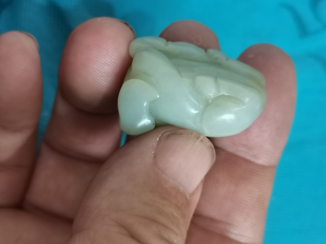 古玩玉器和田玉豬拍賣，當前價格666元
