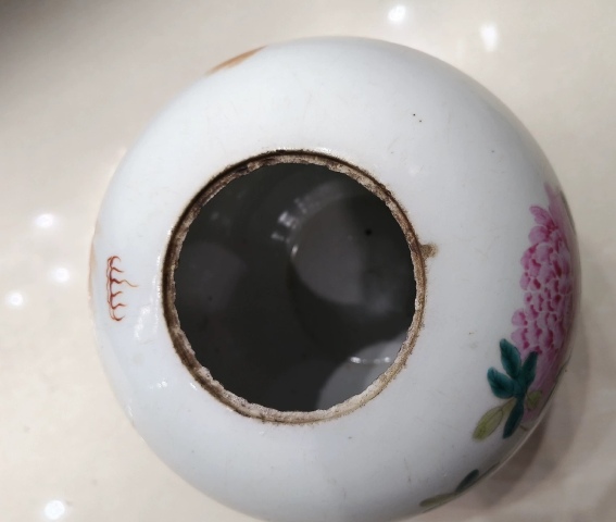 古玩陶瓷清晚期博古圖冬瓜罐拍賣，當(dāng)前價(jià)格5600元