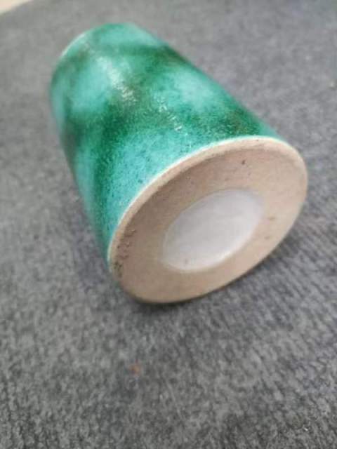 古玩陶瓷翡翠綠釉筆筒拍賣，當前價格1500元