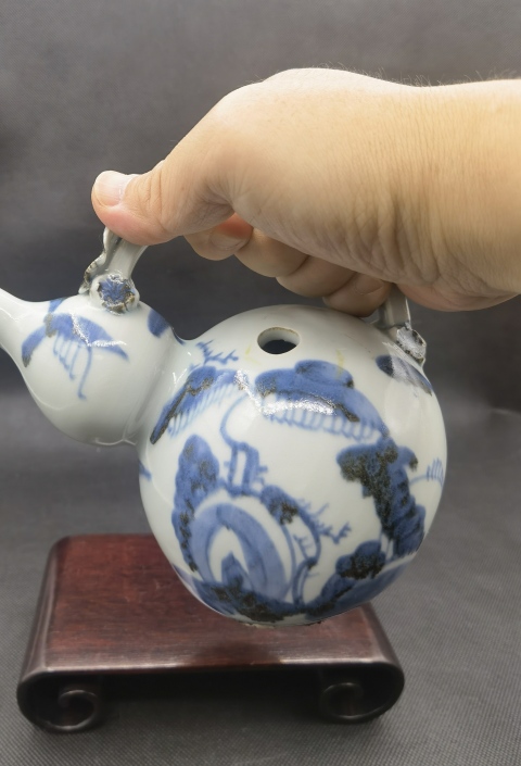 古玩陶瓷清早提梁葫蘆青花壺拍賣,當前價格5980元