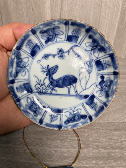 古玩陶瓷清康熙·青花松鹿紋小碟拍賣,當前價格850元
