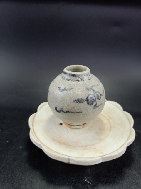 古玩陶瓷【明代】青花云氣紋水盂【收藏級】【文房類】拍賣,當前價格0元