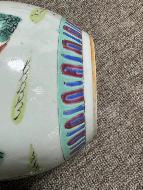 古玩陶瓷民國(guó)粉彩西廂記草橋驚夢(mèng)故事紋蓋罐拍賣，當(dāng)前價(jià)格2200元