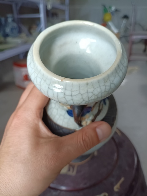 古玩陶瓷哥釉青花人物雙耳觀音瓶拍賣,當(dāng)前價(jià)格1888元