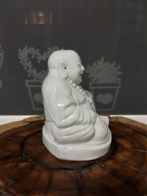 古玩陶瓷民國時期德化窯白釉彌勒佛像拍賣，當前價格650元
