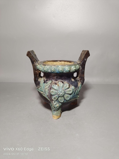 古玩陶瓷琺華釉香爐拍賣,當前價格4600元