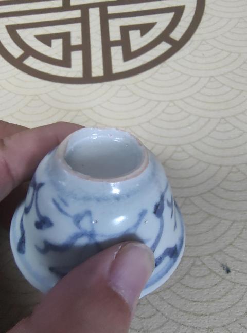 古玩陶瓷明中期青花杯拍賣,當前價格1988元