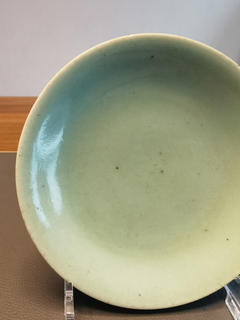 古玩陶瓷大清乾隆年製官窯本朝款豆青釉盤拍賣，當前價格1200元