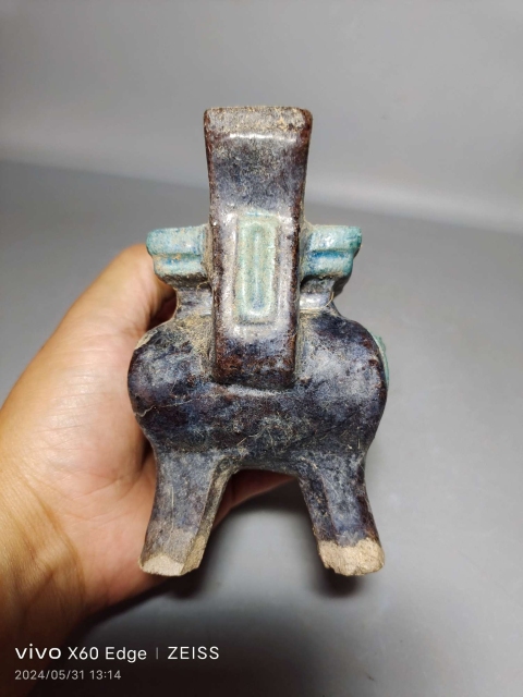 古玩陶瓷香爐拍賣,當(dāng)前價格900元