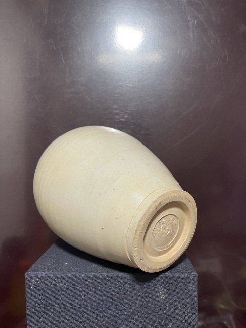古玩陶瓷元卵白釉梅瓶拍賣,當(dāng)前價格11000元