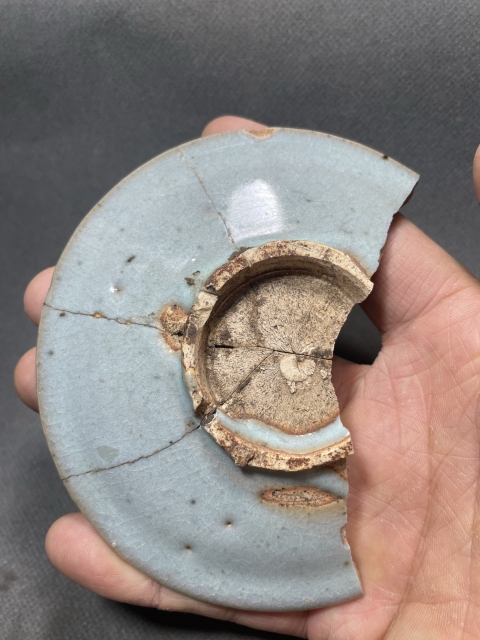 古玩陶瓷五大名窯之一鈞窯天藍釉盤拍賣,當前價格398元
