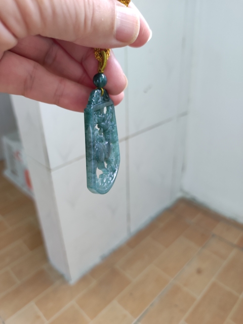 古玩玉器天然翡翠雕“一路有你”掛件拍賣,當前價格406元