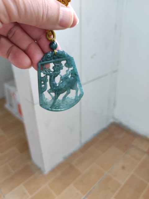 古玩玉器天然翡翠雕“一路有你”掛件拍賣,當前價格406元