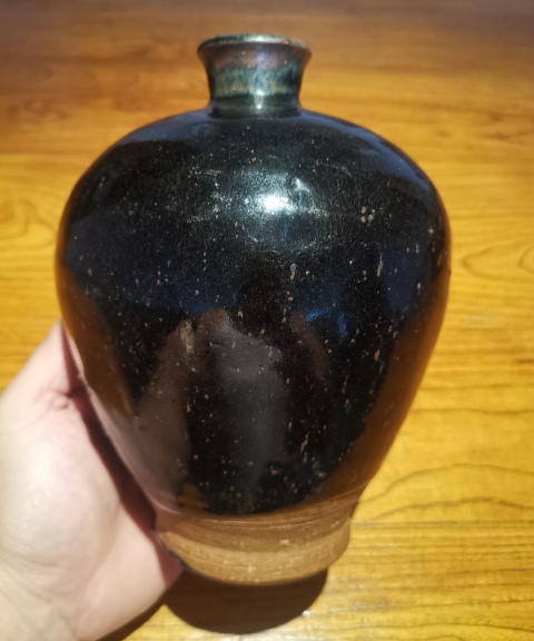 古玩陶瓷明代?窯變黑釉鐵銹斑梅瓶拍賣，當前價格4200元