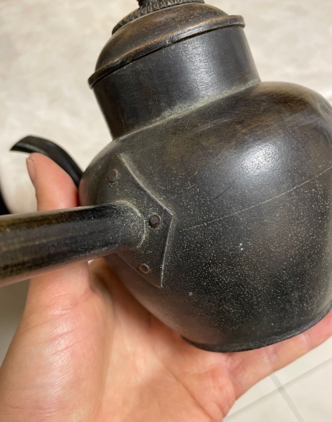 古玩雜項【茶空間系列】清代.銅茶壺(精品雅器)拍賣，當前價格1399元