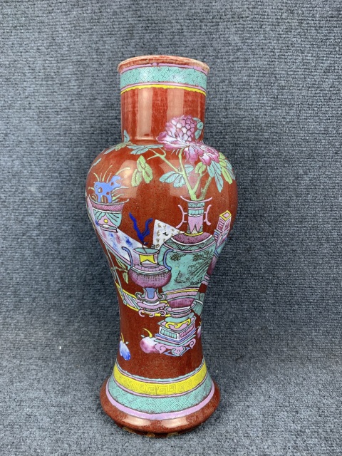 古玩陶瓷紅釉粉彩雜寶紋瓶拍賣,當前價格15888元