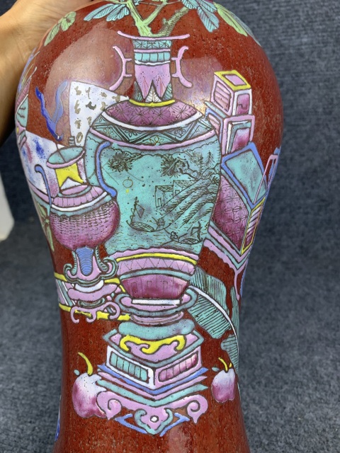 古玩陶瓷紅釉粉彩雜寶紋瓶拍賣,當前價格15888元