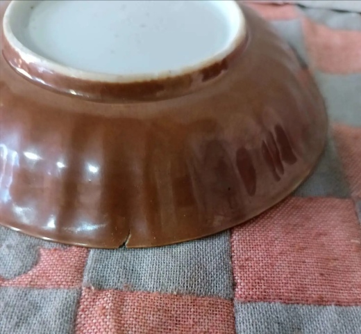 古玩陶瓷清康熙外紫金內(nèi)青花山水人物盤拍賣,當(dāng)前價(jià)格428元