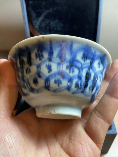 古玩陶瓷青花杯拍賣(mài)，當(dāng)前價(jià)格55000元