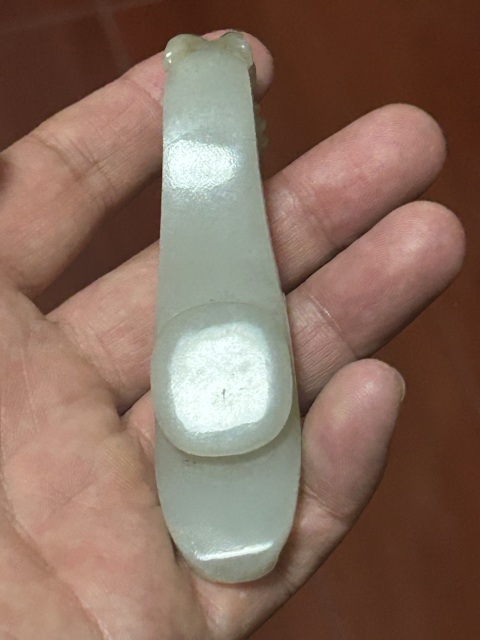 古玩玉器明代和田白玉帶鉤拍賣，當(dāng)前價格8200元