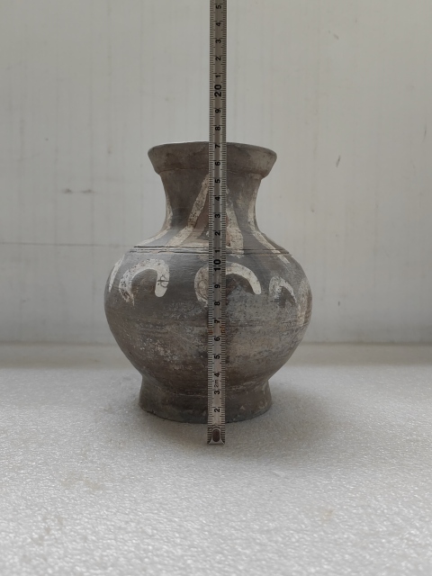 古玩陶瓷灰陶彩繪漢壺拍賣，當(dāng)前價(jià)格980元