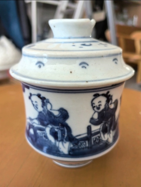 古玩陶瓷精品民窯-清中期青花嬰戲圖蓋缸拍賣,當前價格800元