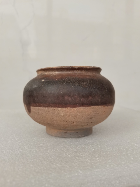 古玩陶瓷贛州窯褐釉茶入拍賣，當前價格0元
