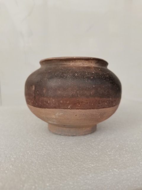 古玩陶瓷贛州窯褐釉茶入拍賣，當前價格0元