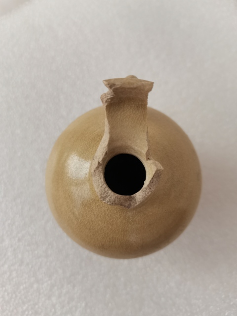 古玩陶瓷唐代?長沙窯繩紋執(zhí)壺拍賣,當前價格2500元