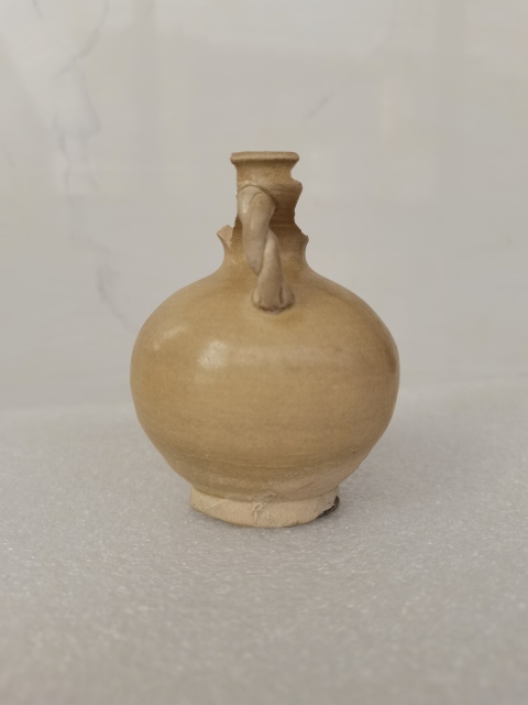 古玩陶瓷唐代?長沙窯繩紋執(zhí)壺拍賣,當前價格2500元