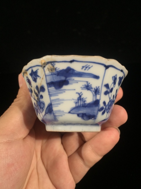 古玩陶瓷康熙青花山水開窗漁家樂紋杯拍賣，當(dāng)前價格299元