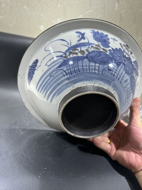 古玩陶瓷青花釉里紅荷蓮紋折沿碗拍賣，當前價格12000元