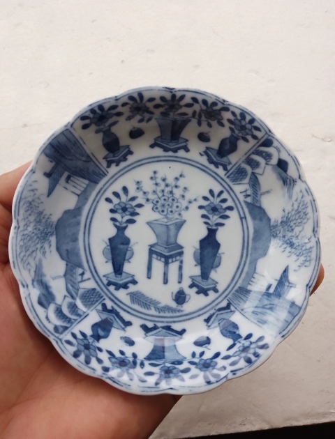 古玩陶瓷青花博古圖花口盤拍賣,當前價格380元