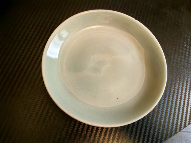 古玩陶瓷豆青釉盤拍賣，當前價格400元