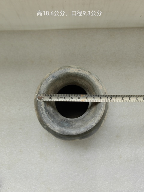 古玩陶瓷灰陶彩繪漢壺拍賣,當前價格850元
