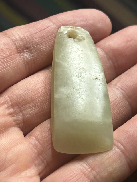 古玩玉器紅山文化斧型墜拍賣，當前價格4200元