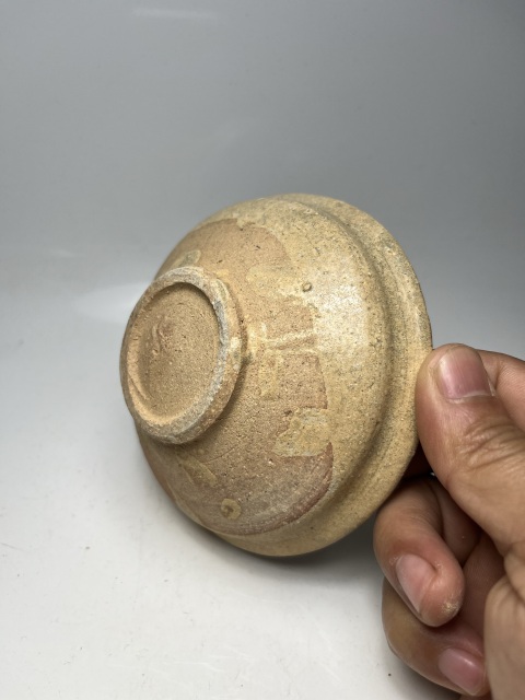 古玩陶瓷宋代青釉束口盞拍賣,當前價格0元