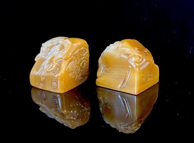 古玩雜項(xiàng)老撾田黃石極品拍賣(mài),當(dāng)前價(jià)格9999元